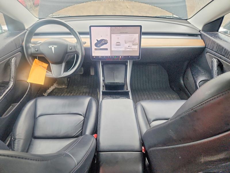 60258566 :رقم المزاد ، 5YJ3E1EA7JF095617 vin ، 2018 Tesla Model 3 مزاد بيع