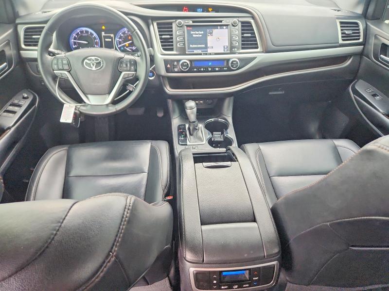 2019 Toyota Highlander მანქანა იყიდება აუქციონზე, vin: 5TDKZRFH0KS342774, აუქციონის ნომერი: 60767966