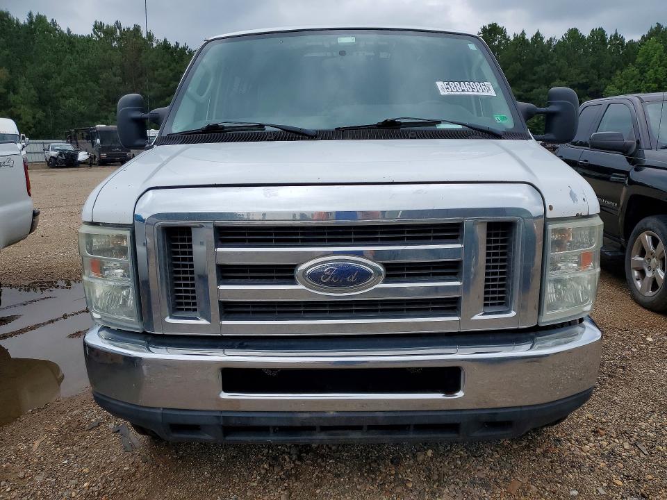 58846986 :رقم المزاد ، 1FTNE2EW8BDB40096 vin ، 2011 Ford Econoline مزاد بيع