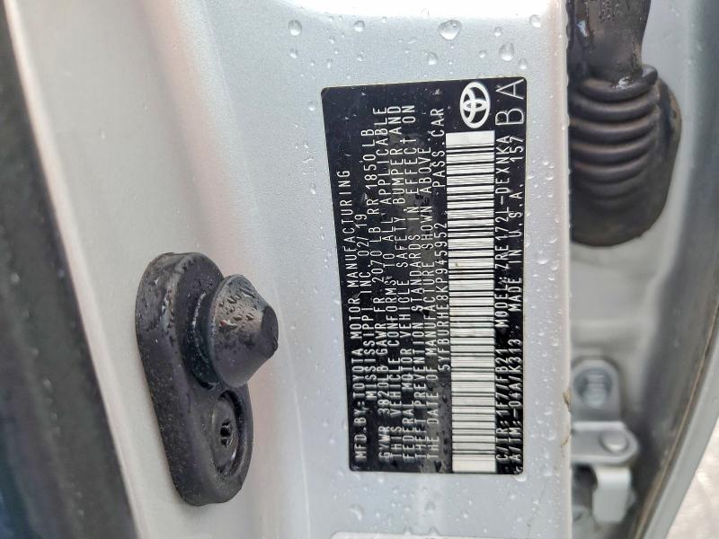 Продажа на аукционе авто 2019 Toyota Corolla, vin: 5YFBURHE8KP945952, номер лота: 61121676