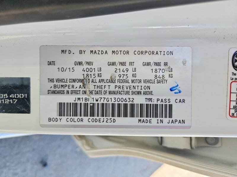 2016 Mazda 3 მანქანა იყიდება აუქციონზე, vin: JM1BM1W77G1300632, აუქციონის ნომერი: 63599336