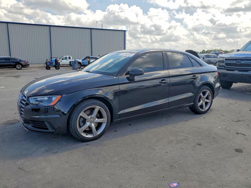 61842626 :رقم المزاد ، WAUA7GFF6G1010859 vin ، 2016 Audi A3 مزاد بيع