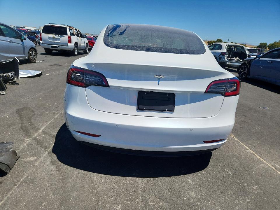 Продаж на аукціоні авто 2021 Tesla Model 3, vin: 5YJ3E1EA2MF019016, номер лоту: 60811116