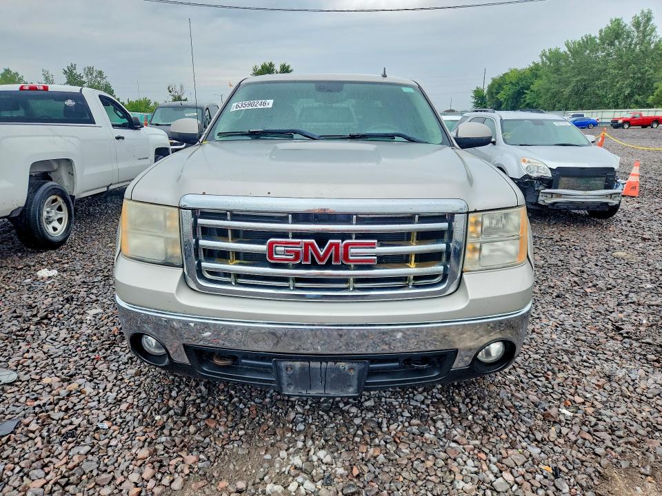 63590246 :رقم المزاد ، 2GTEK133581209441 vin ، 2008 Gmc Sierra مزاد بيع