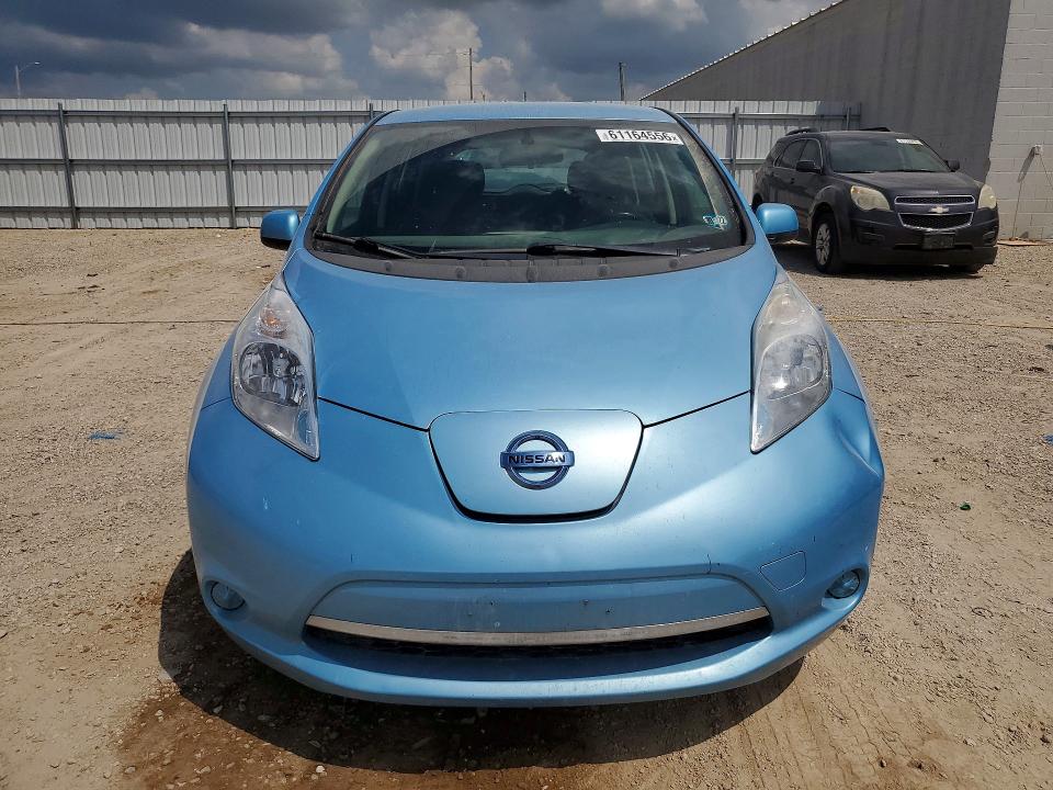 61164556 :رقم المزاد ، 1N4AZ0CP8FC309621 vin ، 2015 Nissan Leaf مزاد بيع