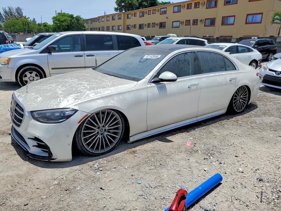 2022 Mercedes-benz S მანქანა იყიდება აუქციონზე, vin: W1K6G6DB0NA160147, აუქციონის ნომერი: 61142846