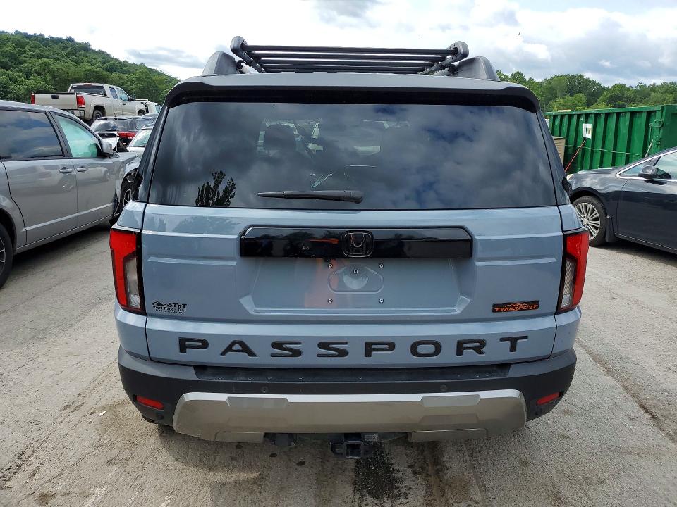 Продажа на аукционе авто 2026 Honda Passport, vin: 5FNYF9H55TB033636, номер лота: 61742826