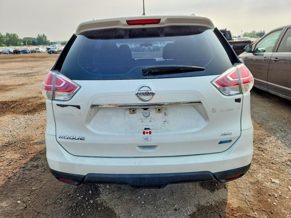 Продаж на аукціоні авто 2015 Nissan Rogue, vin: 5N1AT2MV7FC818728, номер лоту: 62611316