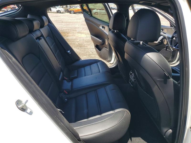 60640576 :رقم المزاد ، KNAE55LC2J6035113 vin ، 2018 Kia Stinger مزاد بيع