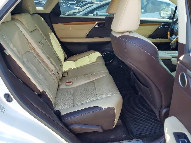 60062256 :رقم المزاد ، 2T2ZZMCA4GC023317 vin ، 2016 Lexus Rx مزاد بيع