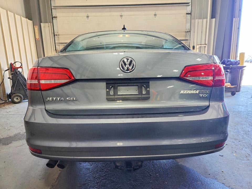 Продаж на аукціоні авто 2015 Volkswagen Jetta, vin: 3VWLA7AJ6FM414042, номер лоту: 60585556