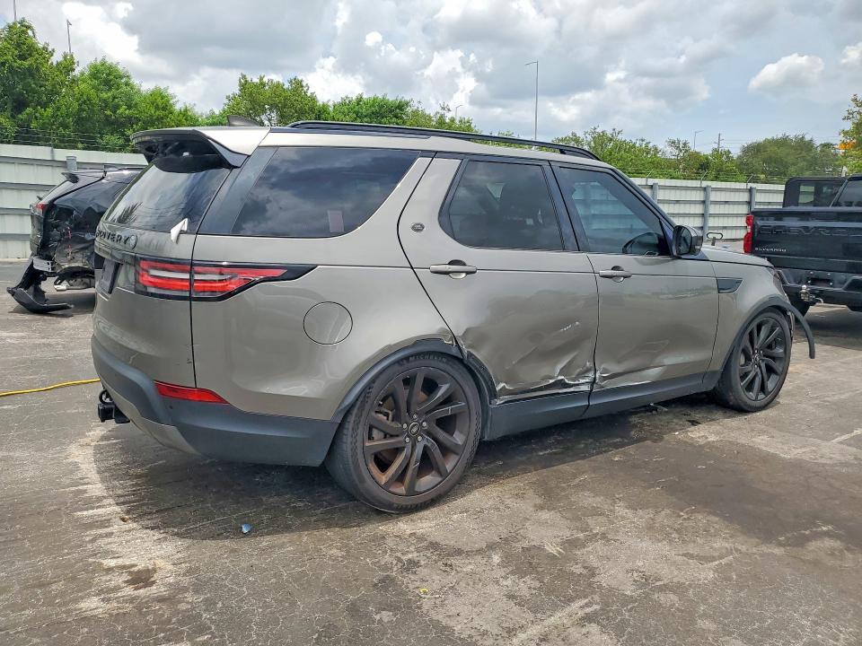 62953356 :رقم المزاد ، SALRT2RVXJA059313 vin ، 2018 Land Rover Discovery مزاد بيع