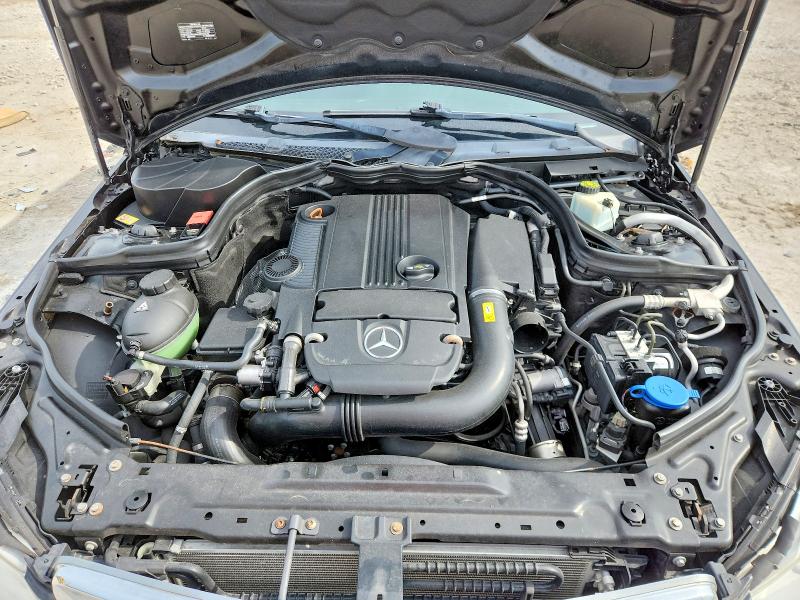 Продаж на аукціоні авто 2013 Mercedes-benz C, vin: WDDGF4HB3DR270535, номер лоту: 63503636