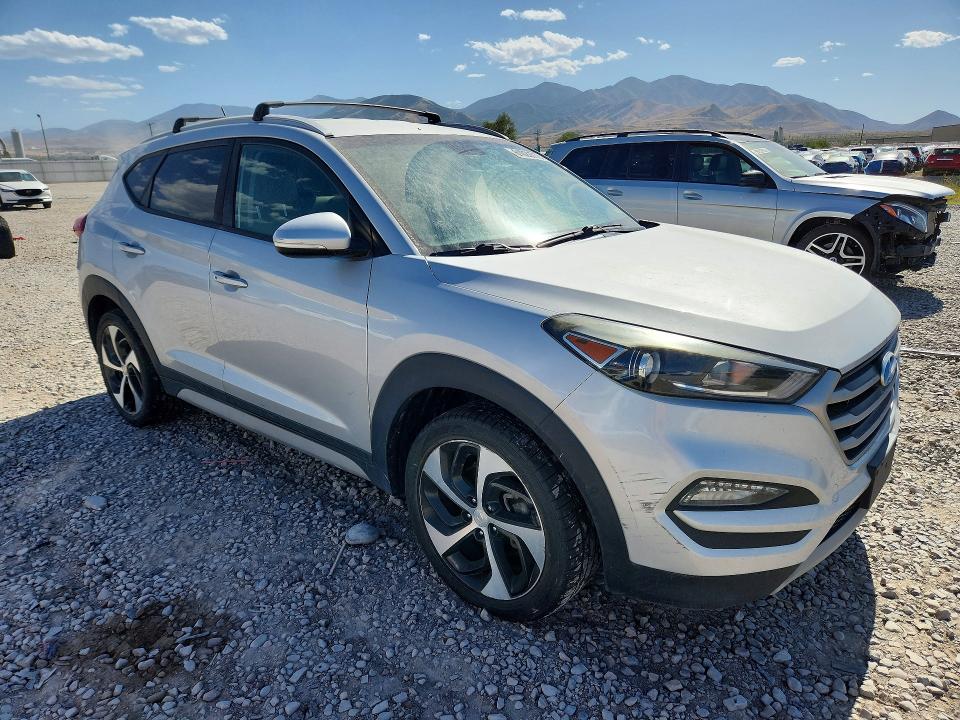 Продажа на аукционе авто 2017 Hyundai Tucson, vin: KM8J3CA23HU397331, номер лота: 61022716