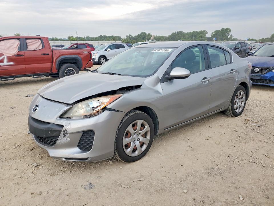 2013 Mazda 3 მანქანა იყიდება აუქციონზე, vin: JM1BL1U73D1826984, აუქციონის ნომერი: 63020696