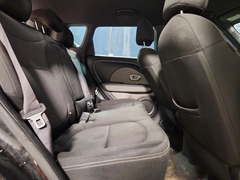 Продаж на аукціоні авто 2018 Kia Soul, vin: KNDJP3A50J7558497, номер лоту: 59596356