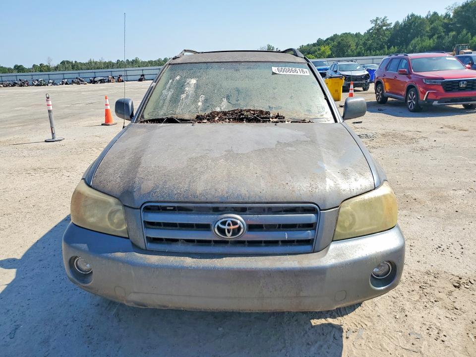 60086616 :رقم المزاد ، JTEGP21A240029241 vin ، 2004 Toyota Highlander مزاد بيع