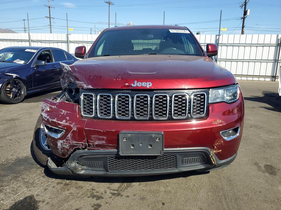 61922756 :رقم المزاد ، 1C4RJEAG8LC246312 vin ، 2020 Jeep Grand Cherokee مزاد بيع