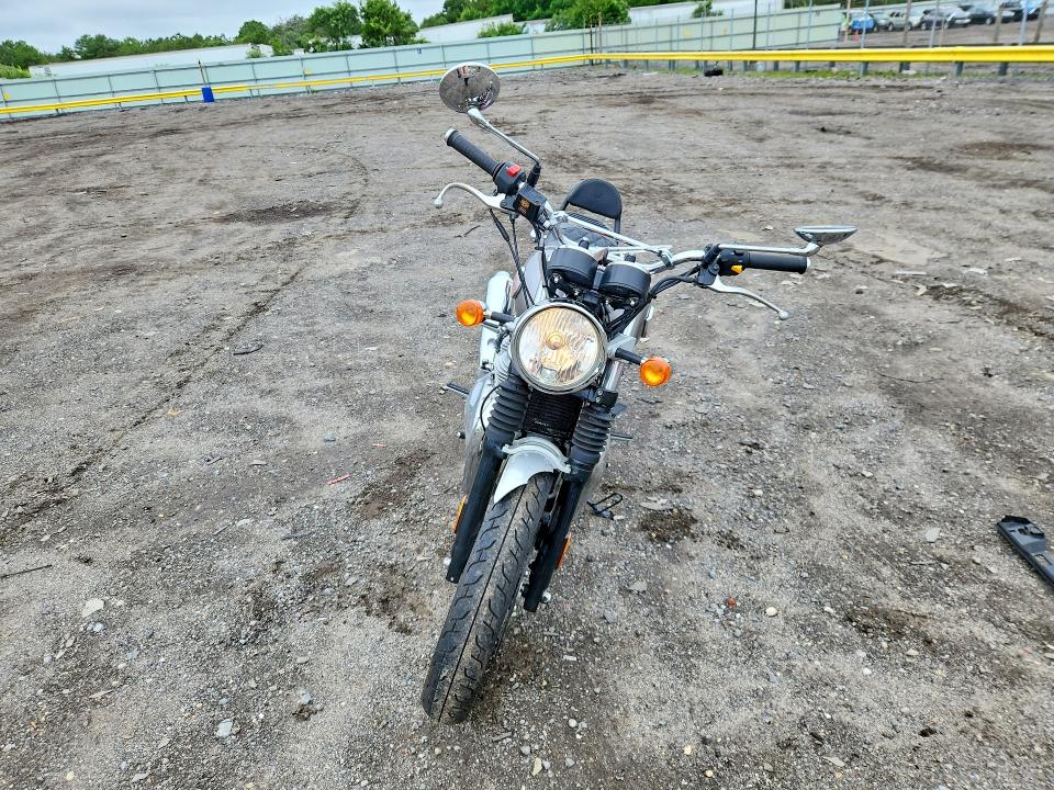 60076136 :رقم المزاد ، ME3FPN476MK700182 vin ، 2021 Royal Enfield Motors Int 650 مزاد بيع