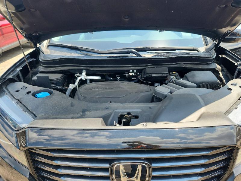 61017866 :رقم المزاد ، 5FPYK3F1XPB040183 vin ، 2023 Honda Ridgeline مزاد بيع