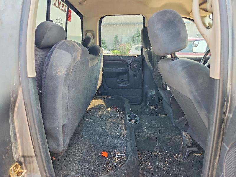 62828686 :رقم المزاد ، 1D7HU18N25J563796 vin ، 2005 Dodge Ram 1500 مزاد بيع