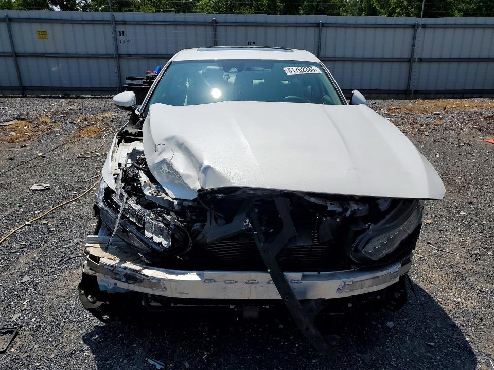 61762386 :رقم المزاد ، 1HGCV3F49MA003894 vin ، 2021 Honda Accord مزاد بيع