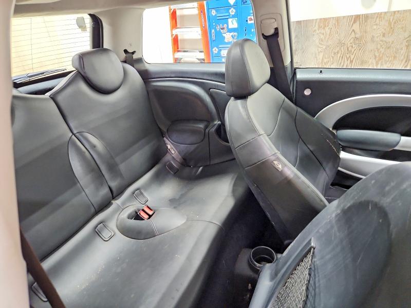 62353826 :رقم المزاد ، WMWRE33453TD65995 vin ، 2003 Mini Cooper مزاد بيع