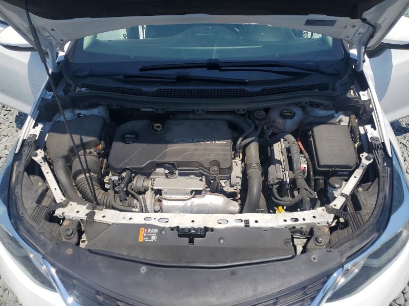 60080606 :رقم المزاد ، 1G1BE5SM7H7270894 vin ، 2017 Chevrolet Cruze مزاد بيع