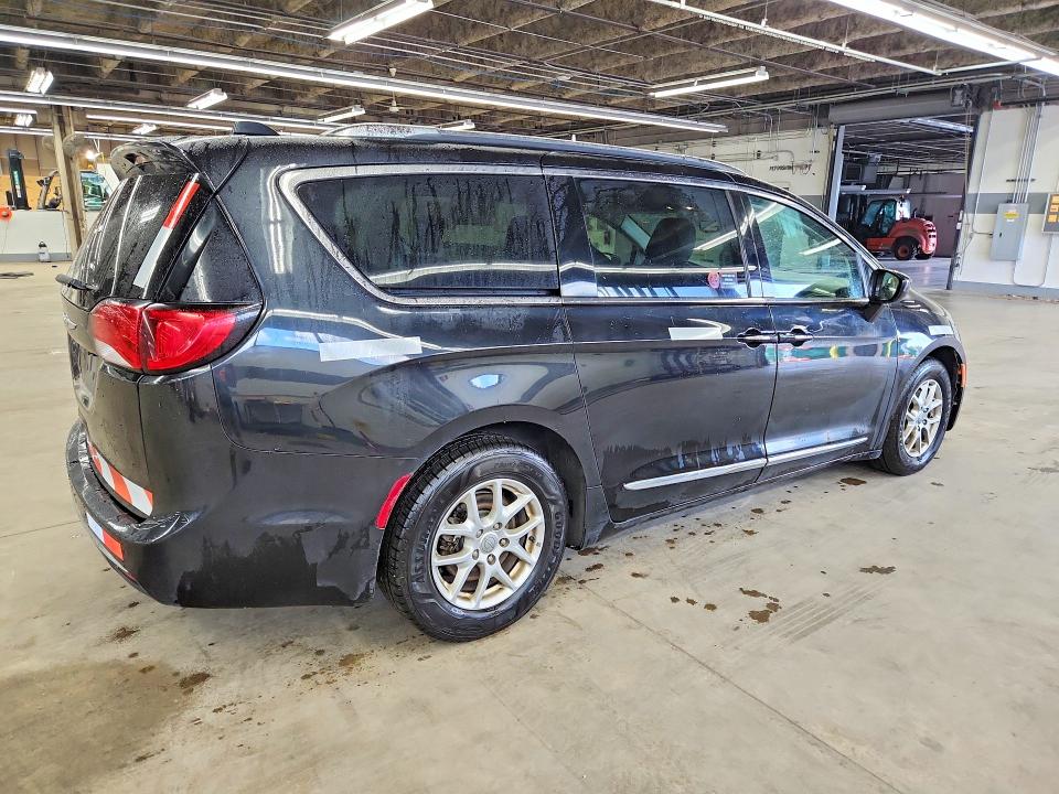 Продажа на аукционе авто 2020 Chrysler Pacifica, vin: 2C4RC1BG3LR117919, номер лота: 59182426