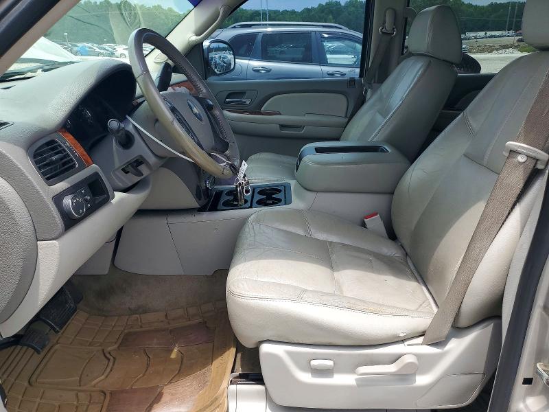 2007 Chevrolet Suburban მანქანა იყიდება აუქციონზე, vin: 1GNFC16J47J355207, აუქციონის ნომერი: 60545206