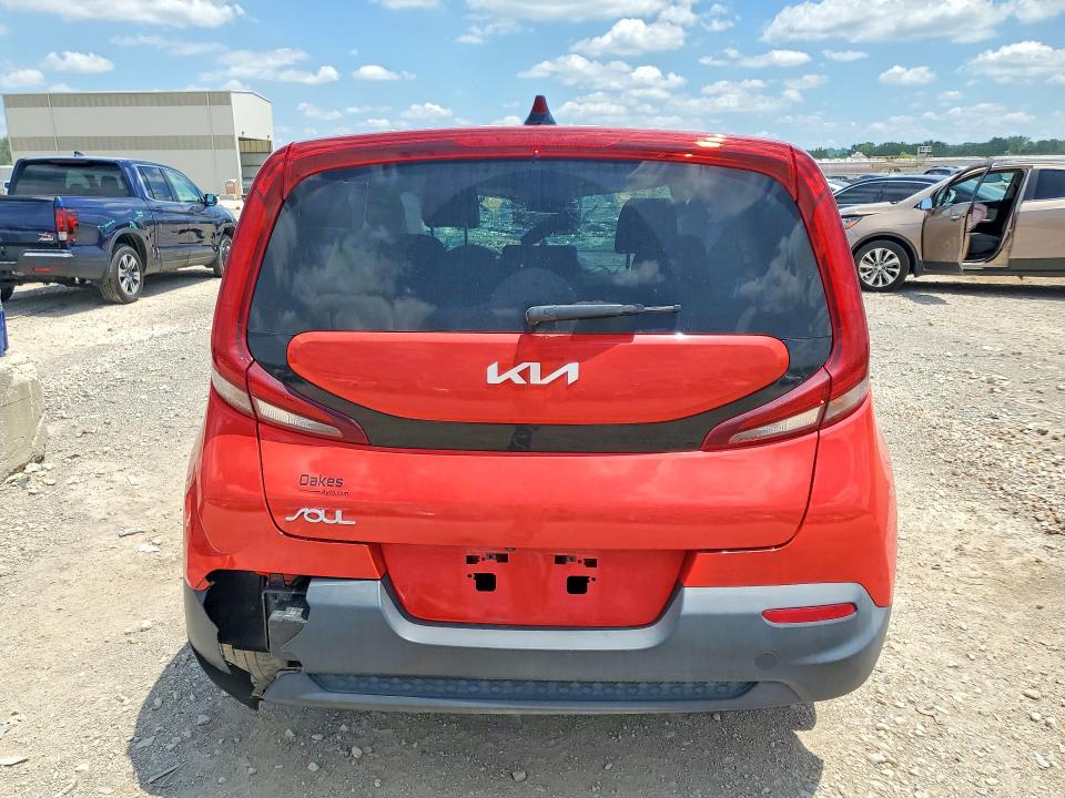 58151776 :رقم المزاد ، KNDJ23AU6N7176258 vin ، 2022 Kia Soul مزاد بيع