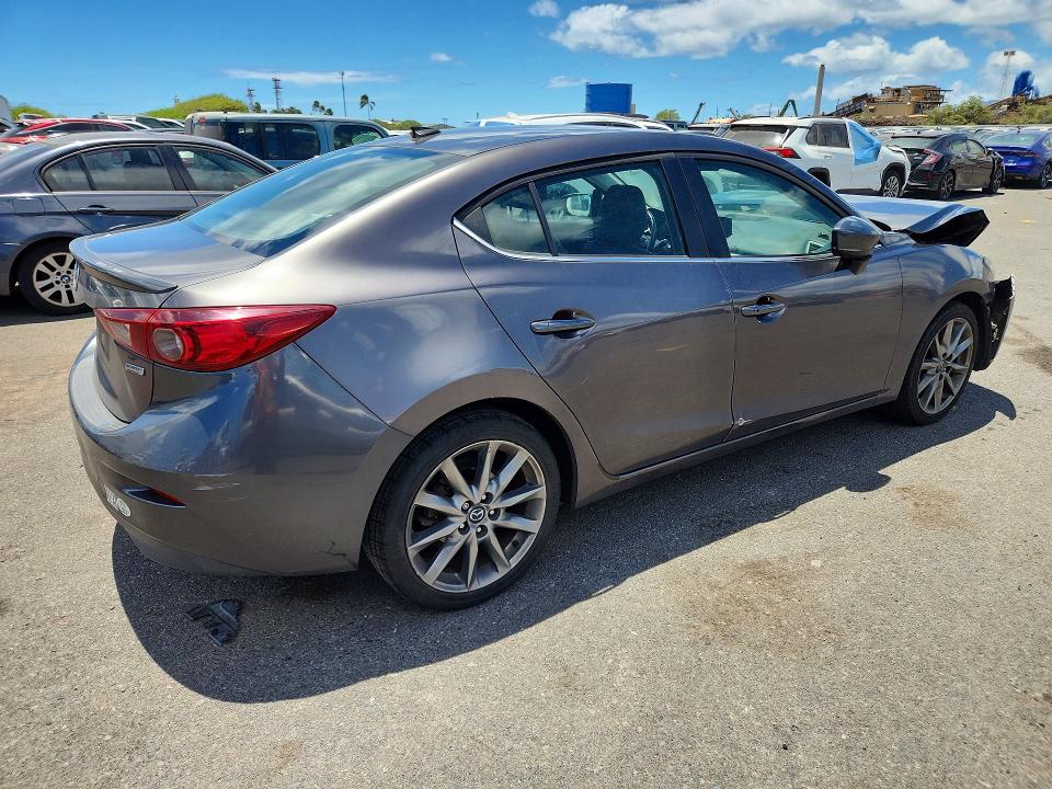 Продажа на аукционе авто 2018 Mazda 3, vin: 3MZBN1V38JM256403, номер лота: 62357836