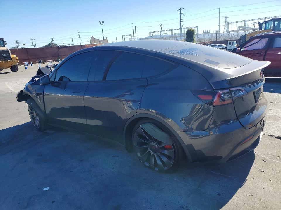 60068896 :رقم المزاد ، 7SAYGDEF5RF050803 vin ، 2024 Tesla Model Y مزاد بيع