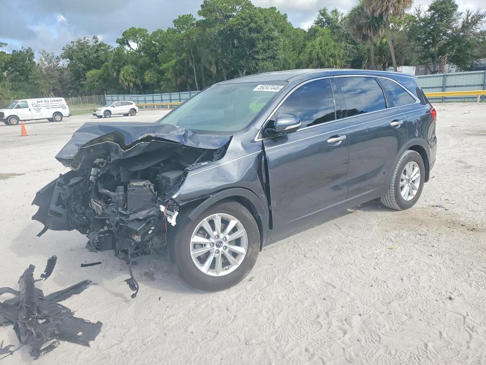 59347446 :رقم المزاد ، 5XYPG4A33LG698659 vin ، 2020 Kia Sorento مزاد بيع
