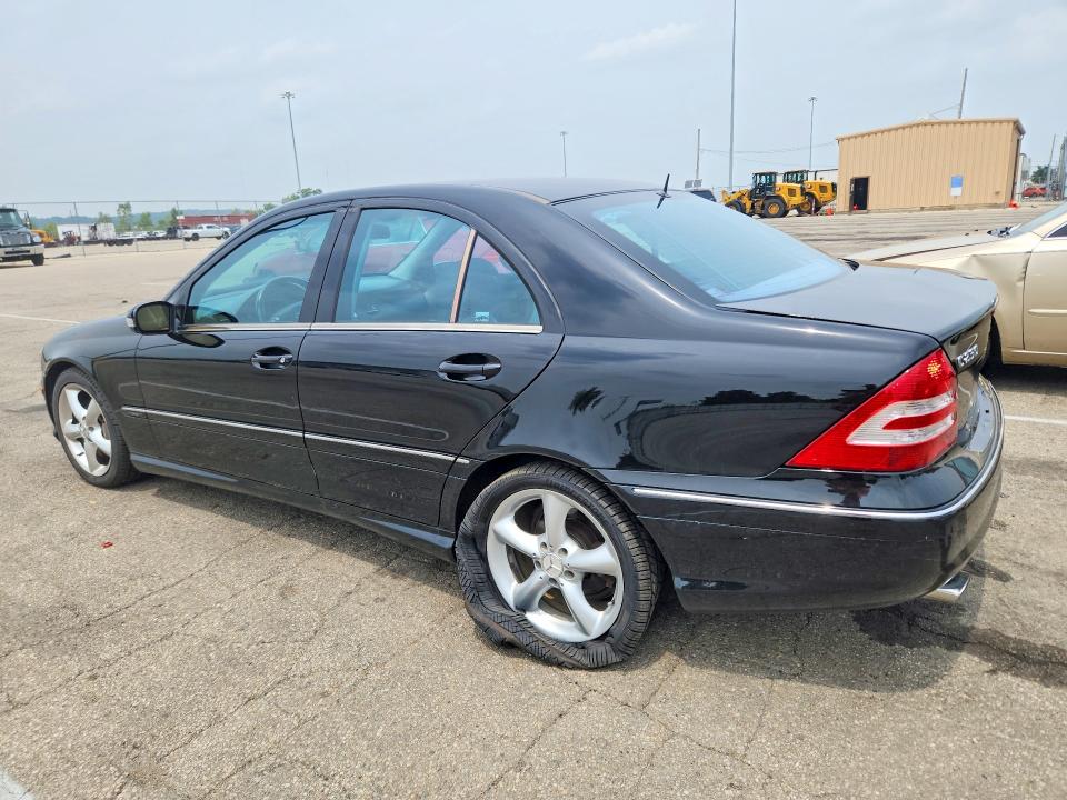 2005 Mercedes-benz C მანქანა იყიდება აუქციონზე, vin: WDBRF40J95F566442, აუქციონის ნომერი: 61725606