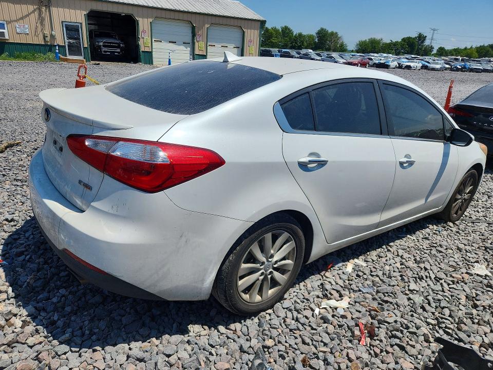 60761476 :رقم المزاد ، KNAFX4A85E5115573 vin ، 2014 Kia Forte مزاد بيع