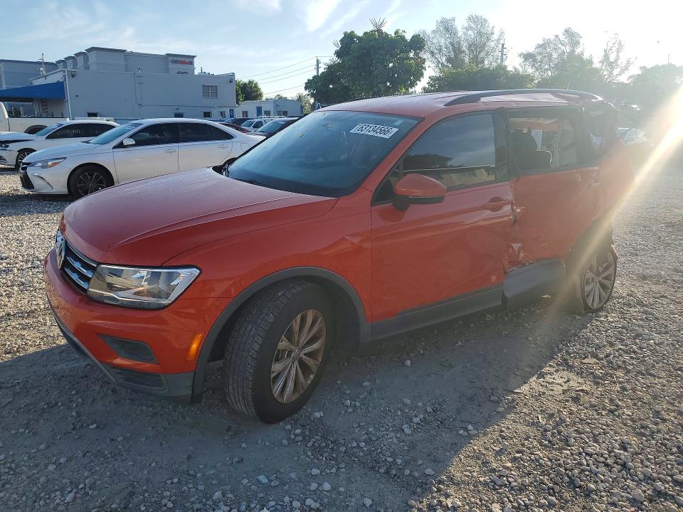 63134566 :رقم المزاد ، 3VV0B7AX6KM094045 vin ، 2019 Volkswagen Tiguan مزاد بيع