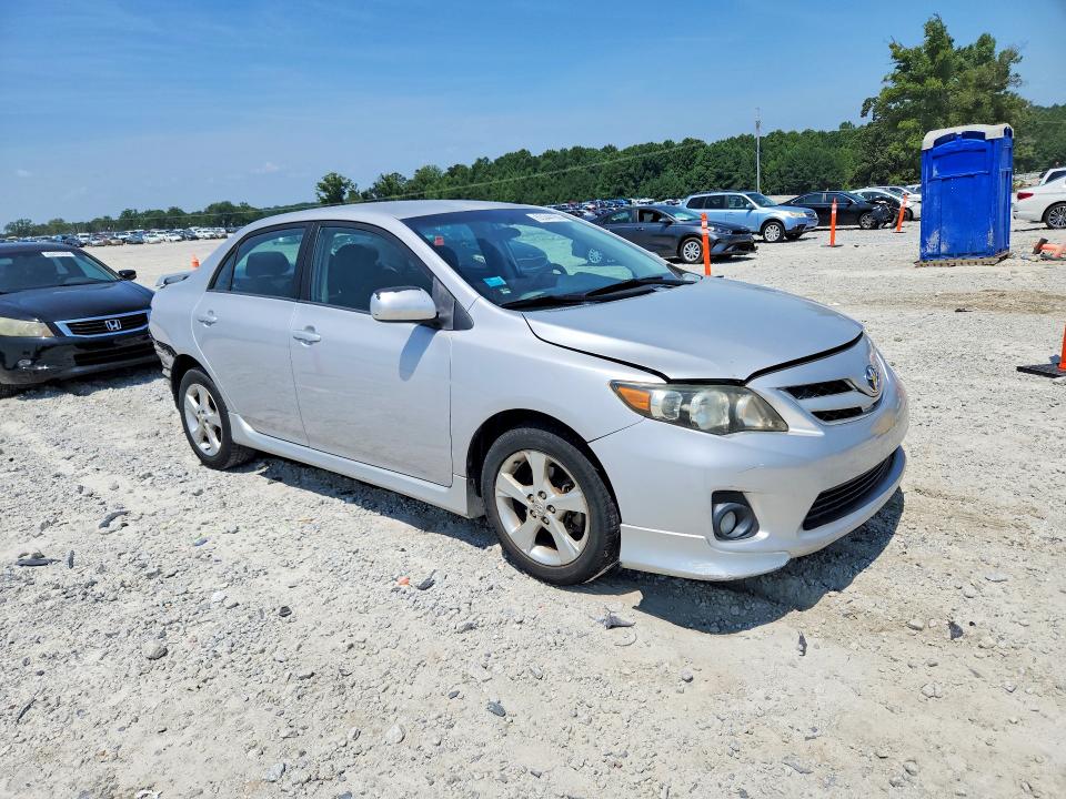 63344186 :رقم المزاد ، 2T1BU4EE2BC618857 vin ، 2011 Toyota Corolla مزاد بيع
