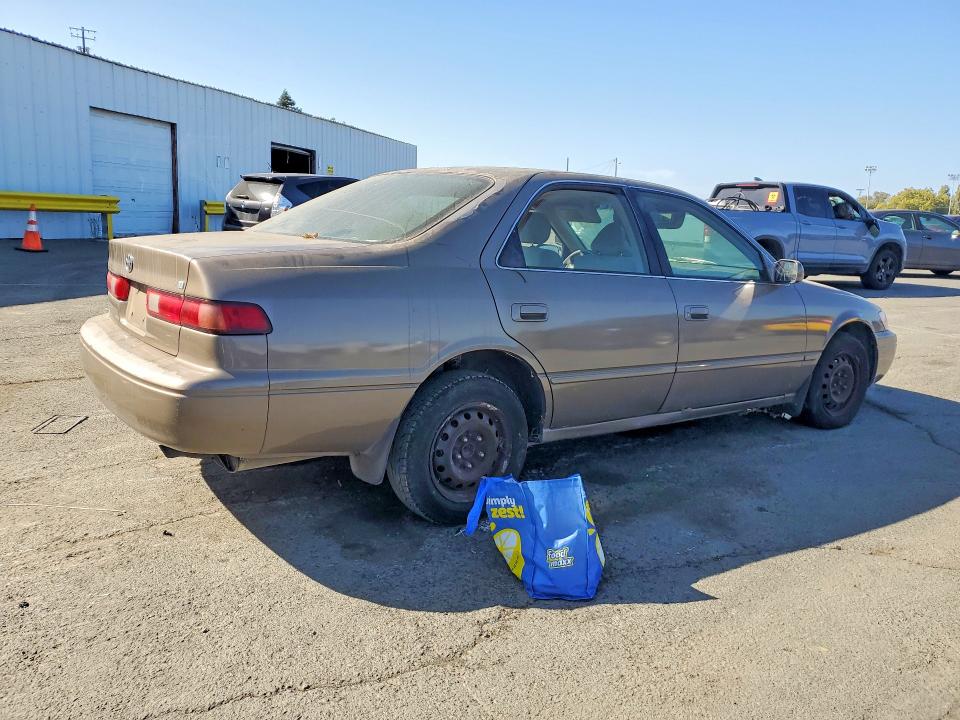 Продажа на аукционе авто 1999 Toyota Camry, vin: 4T1BG22K7XU869630, номер лота: 59193666