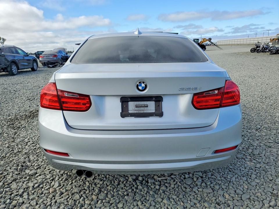 Продаж на аукціоні авто 2014 Bmw 328, vin: WBA3C1G59ENR49811, номер лоту: 62326446
