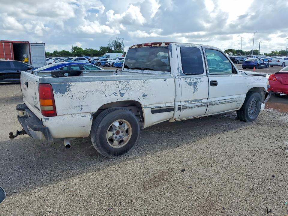 1999 Chevrolet Silverado მანქანა იყიდება აუქციონზე, vin: 2GCEC19T4X1118681, აუქციონის ნომერი: 59870576