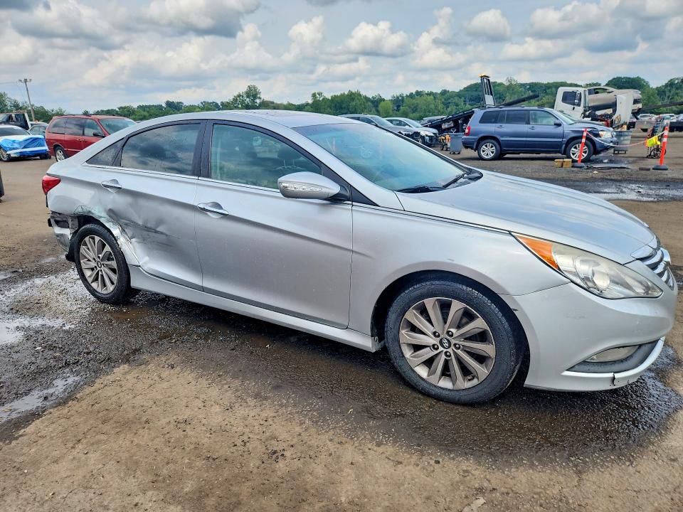 63025366 :رقم المزاد ، 5NPEC4AC3EH902018 vin ، 2014 Hyundai Sonata مزاد بيع
