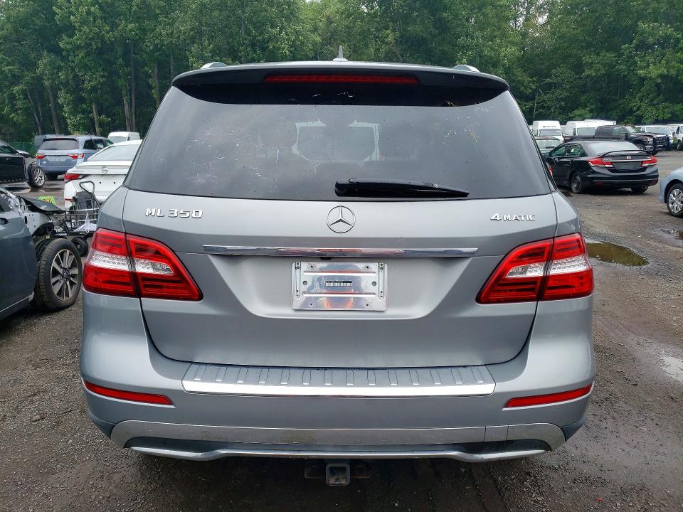 2015 Mercedes-benz Ml მანქანა იყიდება აუქციონზე, vin: 4JGDA5HB1FA460980, აუქციონის ნომერი: 61548916