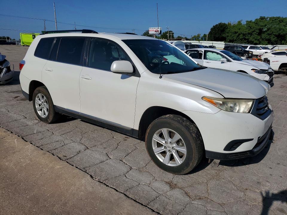 Продажа на аукционе авто 2011 Toyota Highlander, vin: 5TDZK3EH0BS035641, номер лота: 61537176