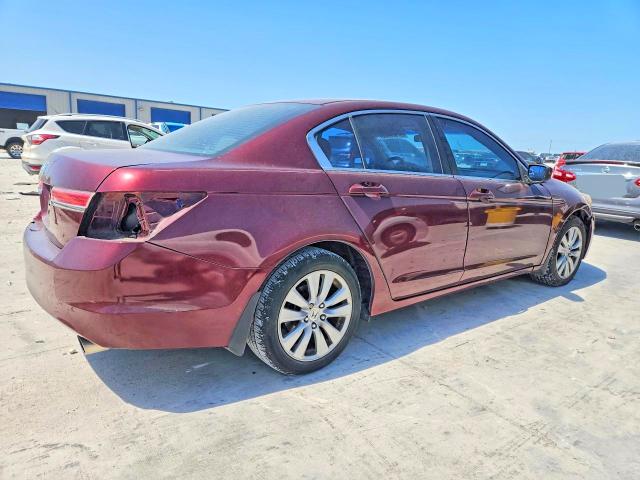 2011 Honda Accord მანქანა იყიდება აუქციონზე, vin: 1HGCP2F7XBA108598, აუქციონის ნომერი: 57926906