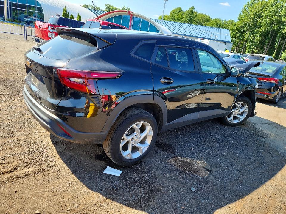 61508516 :رقم المزاد ، KL77LFE2XRC196623 vin ، 2024 Chevrolet Trax مزاد بيع