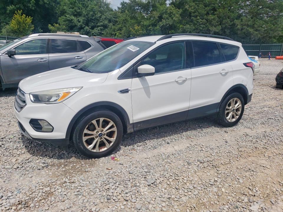 Продажа на аукционе авто 2018 Ford Escape, vin: 1FMCU9GD1JUC20378, номер лота: 62028686