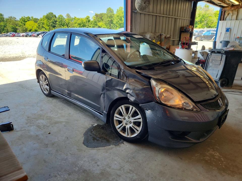 61250206 :رقم المزاد ، JHMGE8H5XBS003492 vin ، 2011 Honda Fit مزاد بيع