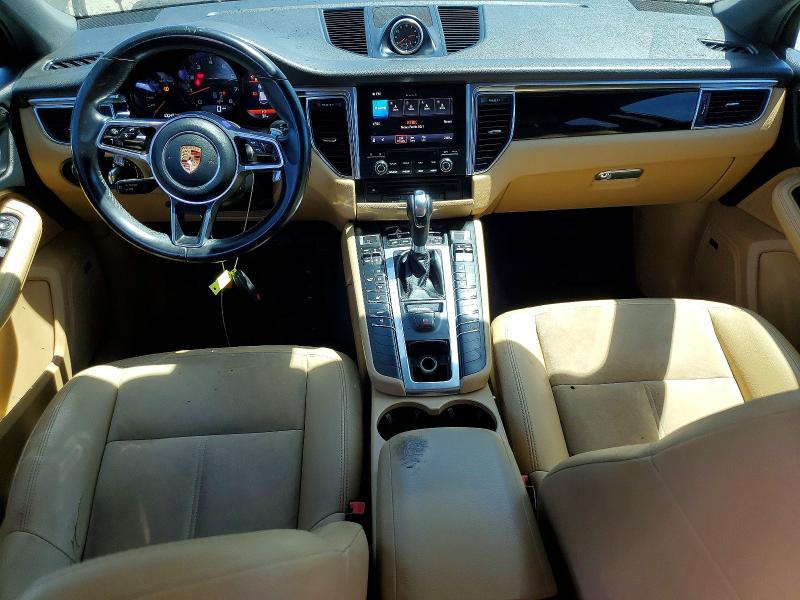 60891296 :رقم المزاد ، WP1AA2A52JLB21098 vin ، 2018 Porsche Macan مزاد بيع