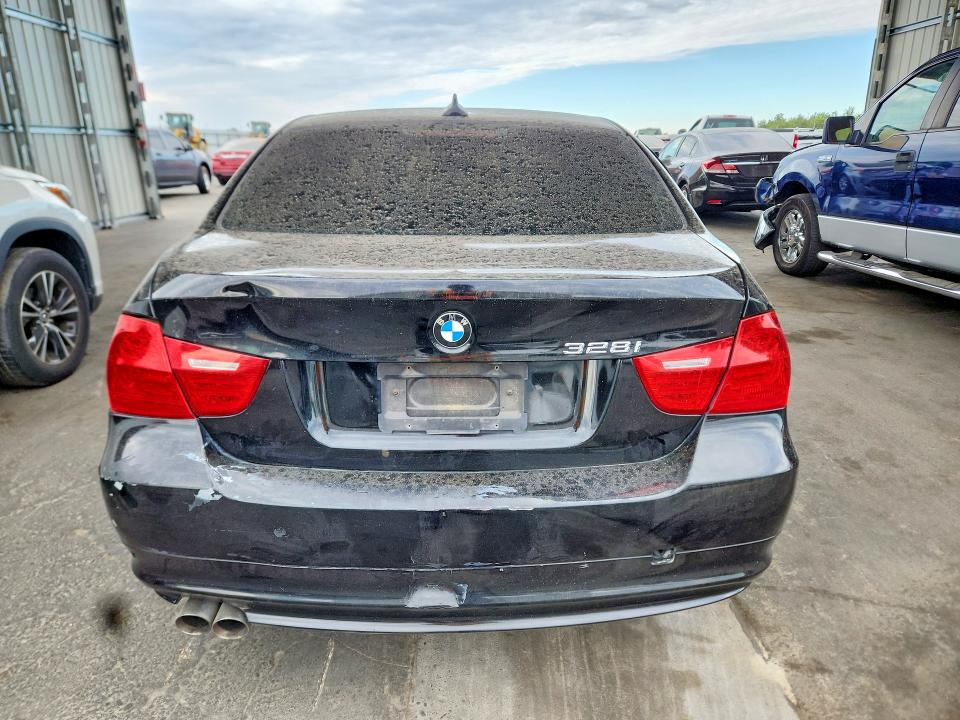 2011 Bmw 328 მანქანა იყიდება აუქციონზე, vin: WBAPH5G58BNM78269, აუქციონის ნომერი: 61909026